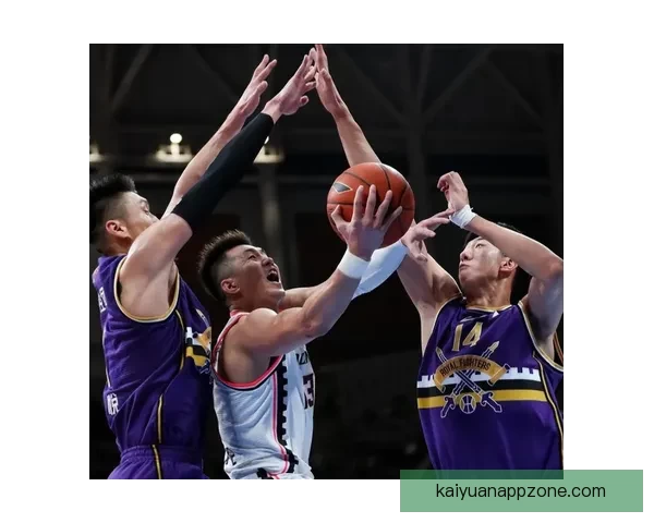 CBA最新排名：广东深圳稳居前四 七至十一名竞争激烈 五队争夺北控12强席位