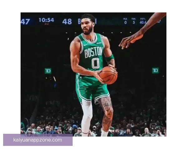 塔图姆复出绿军迎来十胜二负慢热也能迅速找回比赛节奏